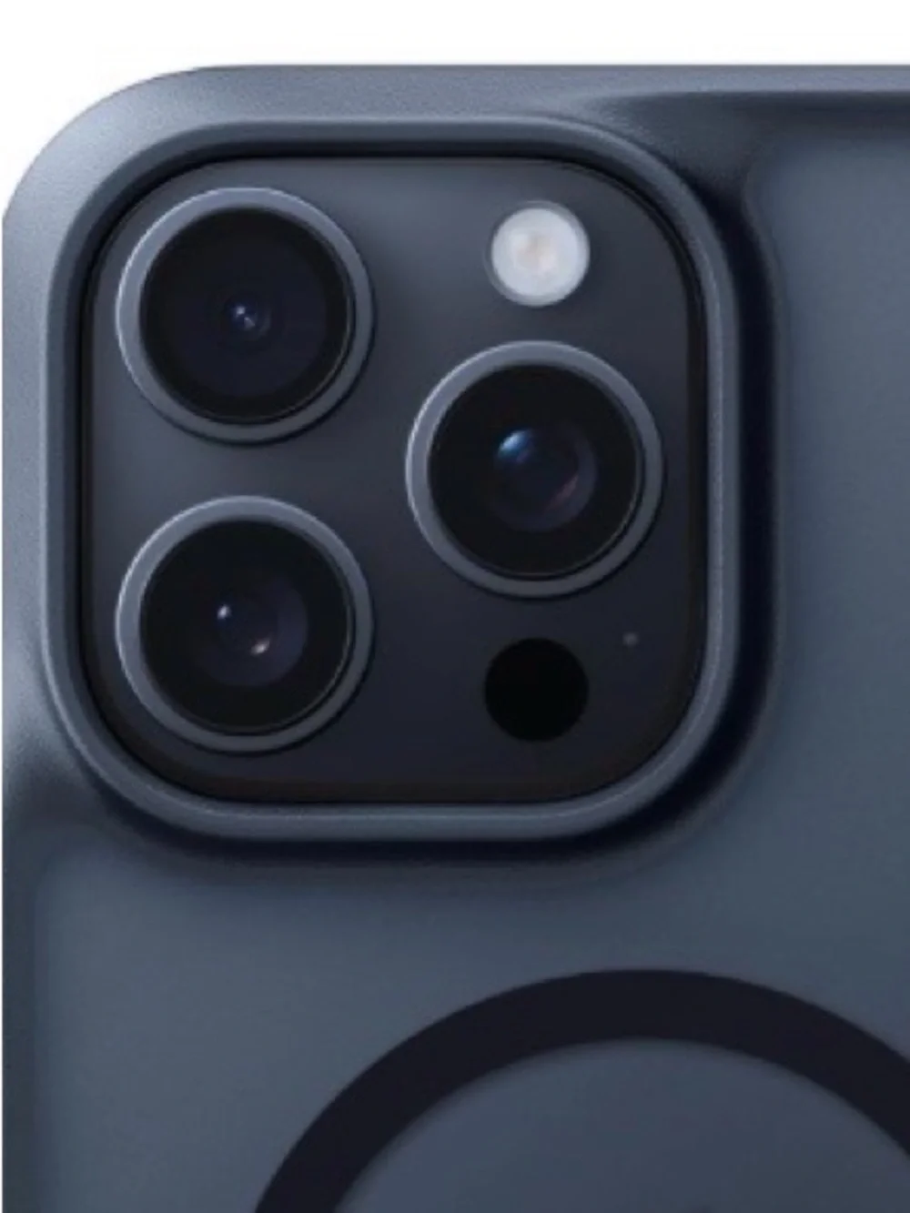 iPhone 16 Pro Slim Protective Magnetic Case with MagSafe  - Translucent BLACK